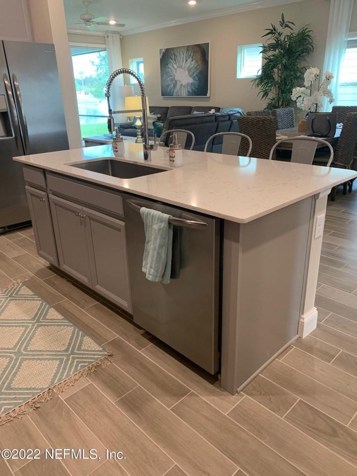 14786 Montevarchi Ct - Photo 5 of 17