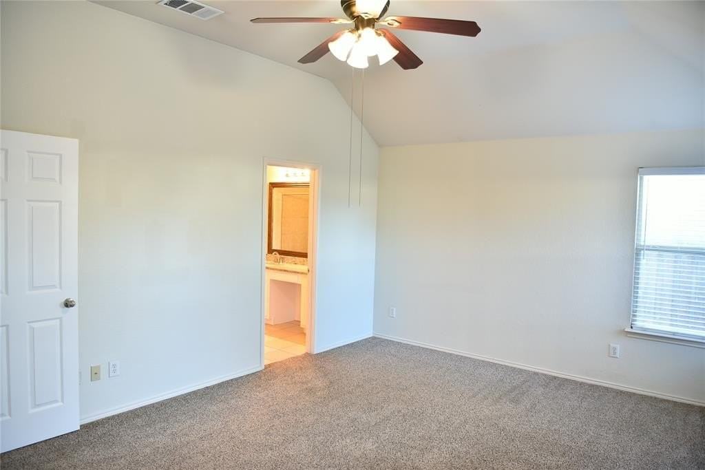 9912 Wyndbrook Dr - Photo 7 of 21