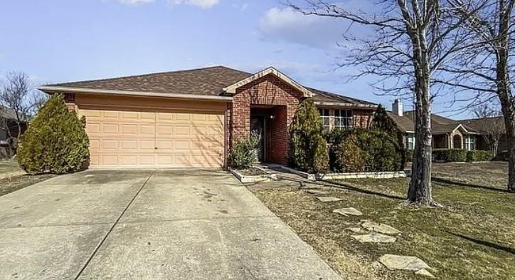 808 Bessemer Dr - Photo 2 of 17