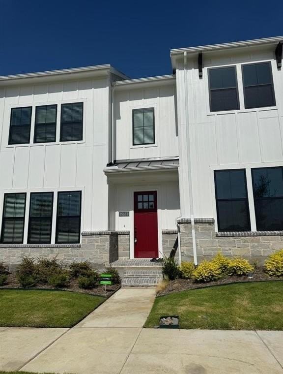 15653 Palmwood Rd - Photo 2 of 26