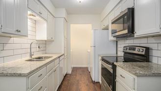 2107 Mistletoe Ave - Photo 1 of 1