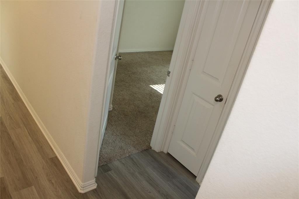 1321 Rembrandt Dr - Photo 6 of 36