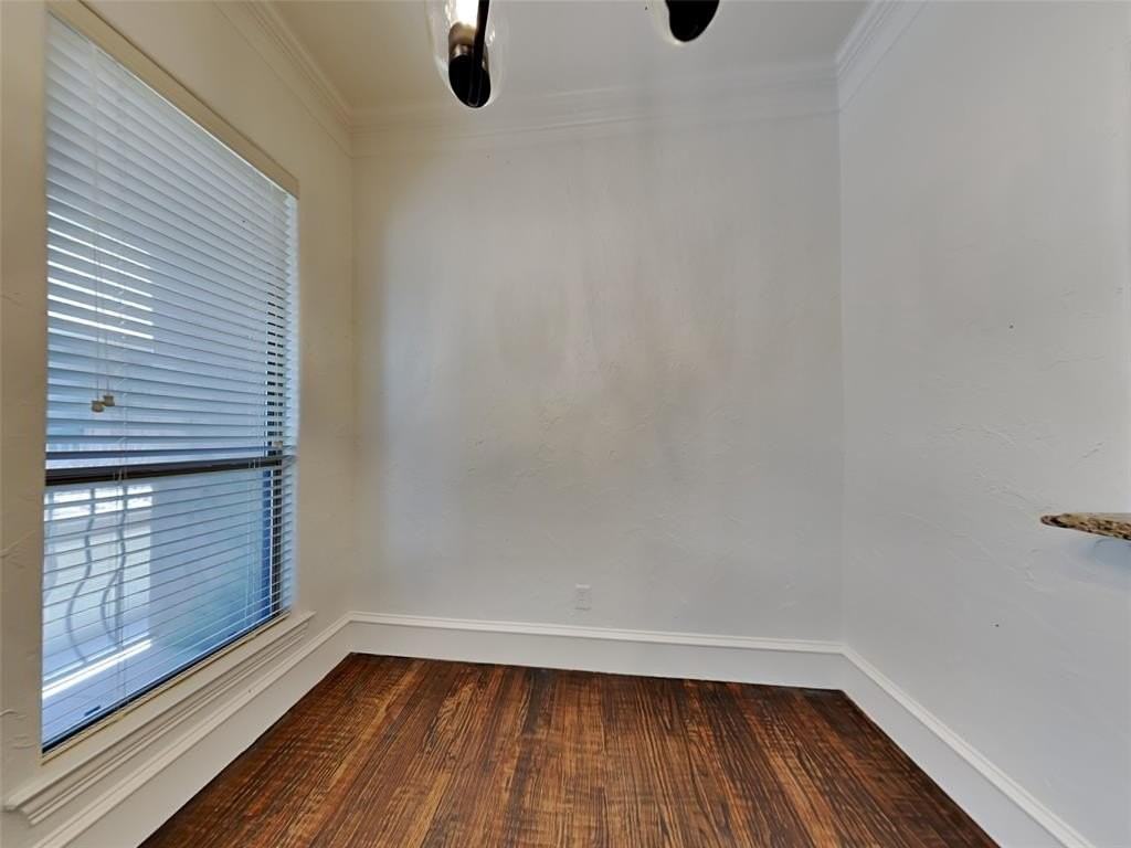 1537 Sienna Ct - Photo 6 of 21