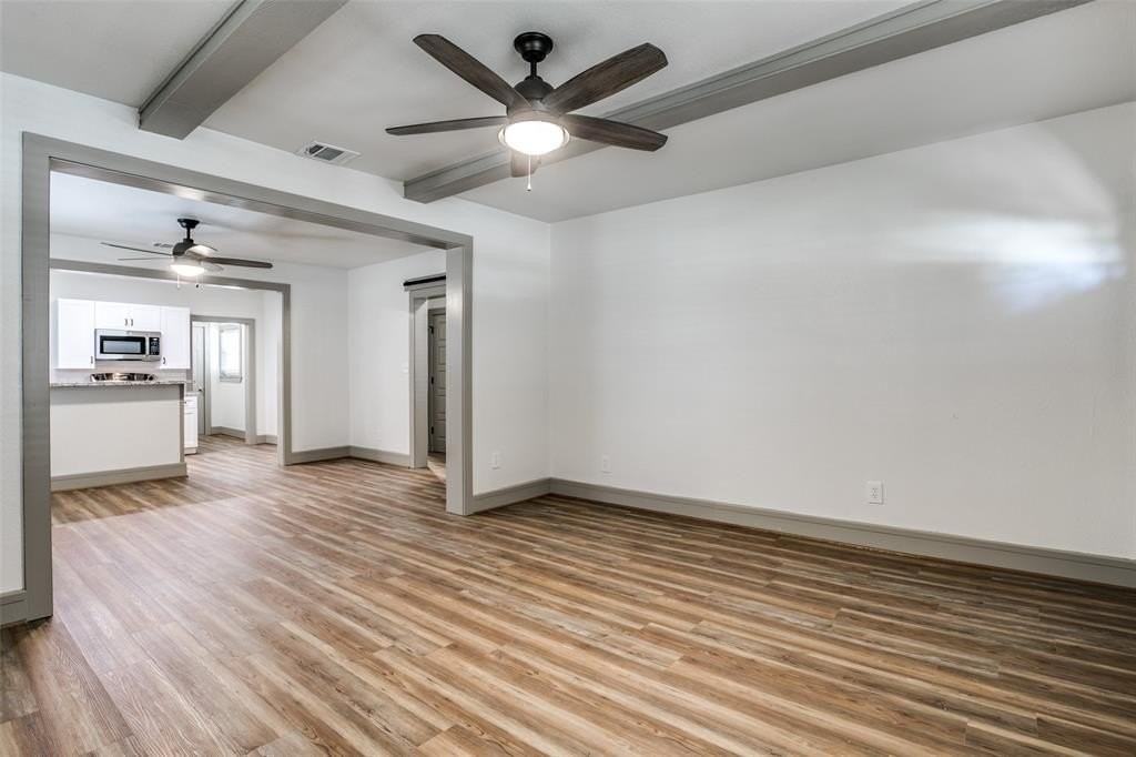 500 N Pine St - Photo 4 of 12