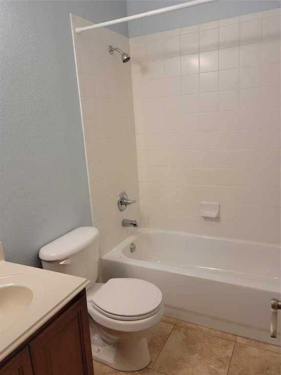 8201 Olympia Dr - Photo 6 of 21