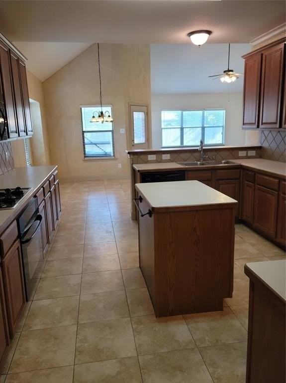 8201 Olympia Dr - Photo 7 of 21