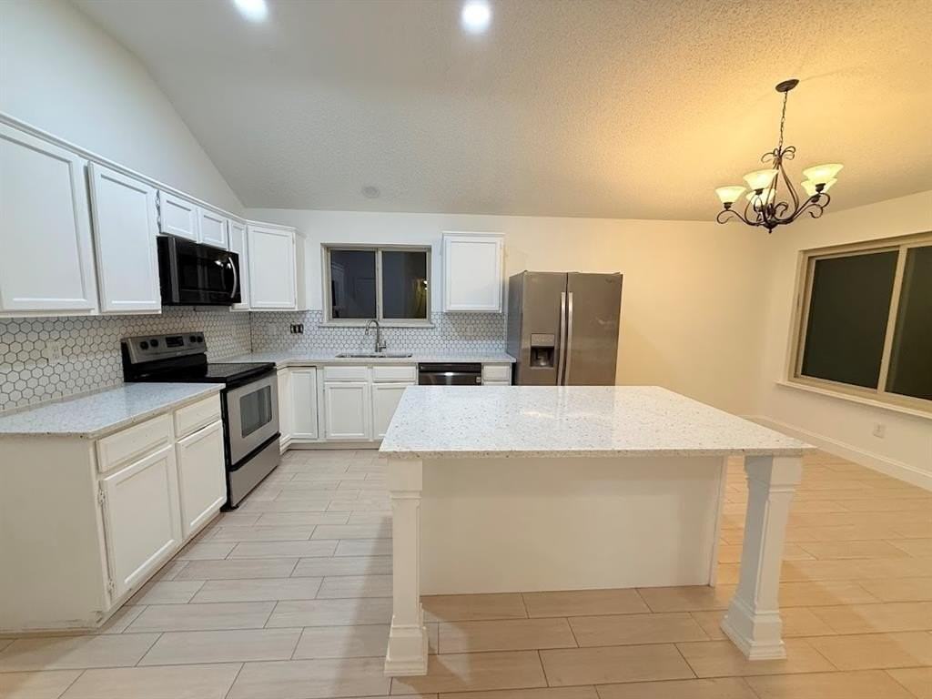 1505 Clover Dr - Photo 7 of 26