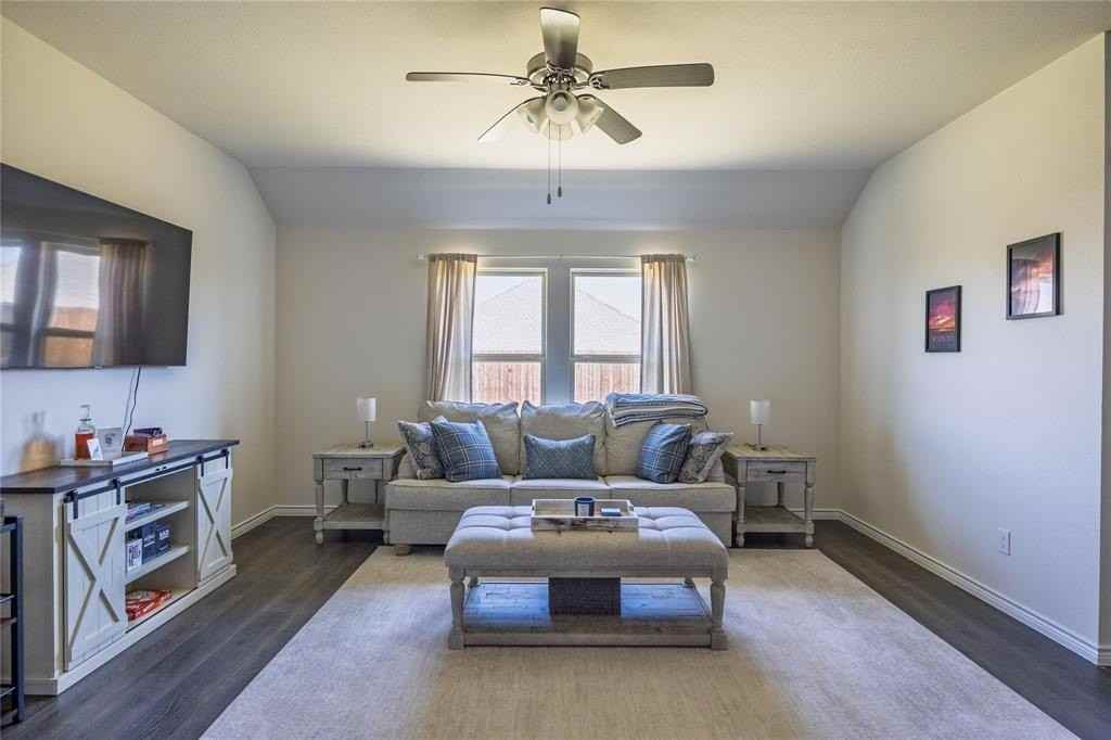 1603 Sunny Grove Dr - Photo 6 of 25