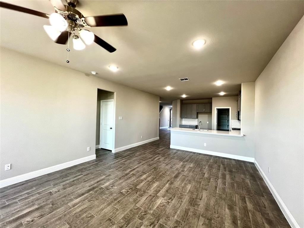 2803 Woodland Ct - Photo 7 of 30