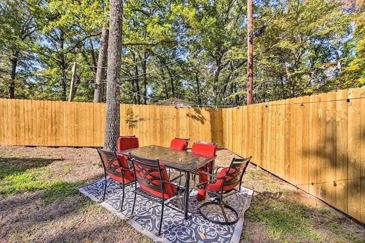 6150 Shawnee Dr - Photo 3 of 25