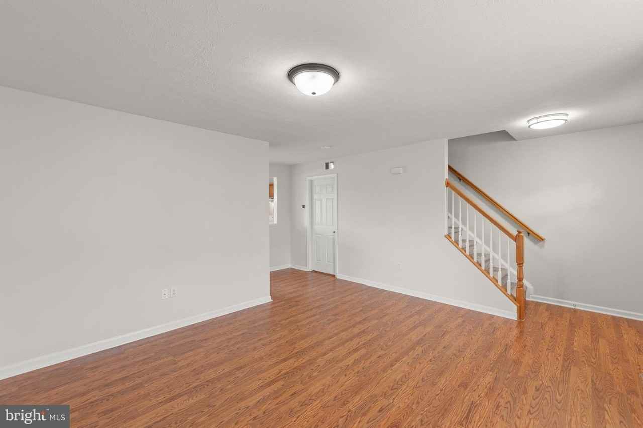 116 Scirocco Ln - Photo 3 of 28