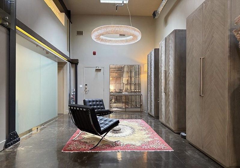 326 Carlaw Avenue - Photo 5 of 24