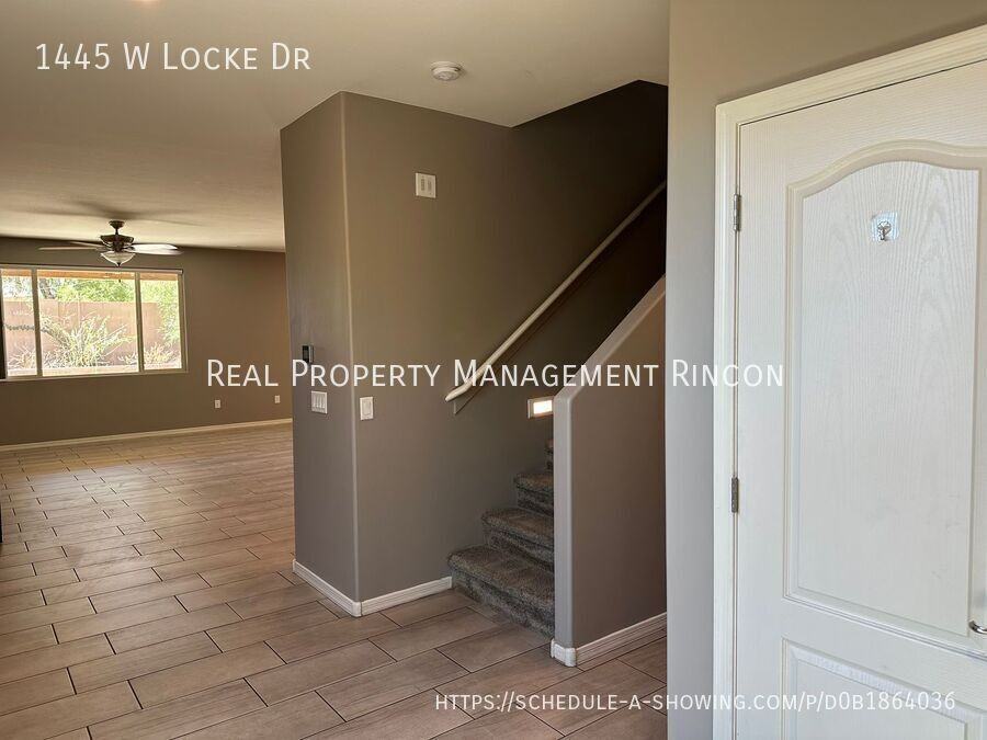 1445 W Locke Dr - Photo 2 of 26