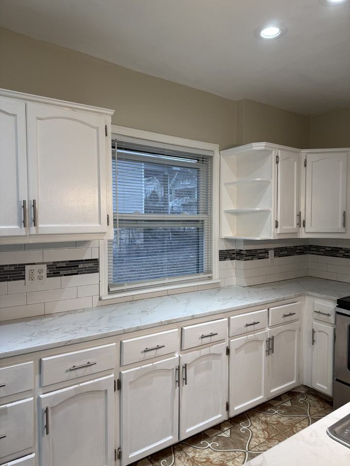 112 North Monroe Avenue - Photo 2 of 21