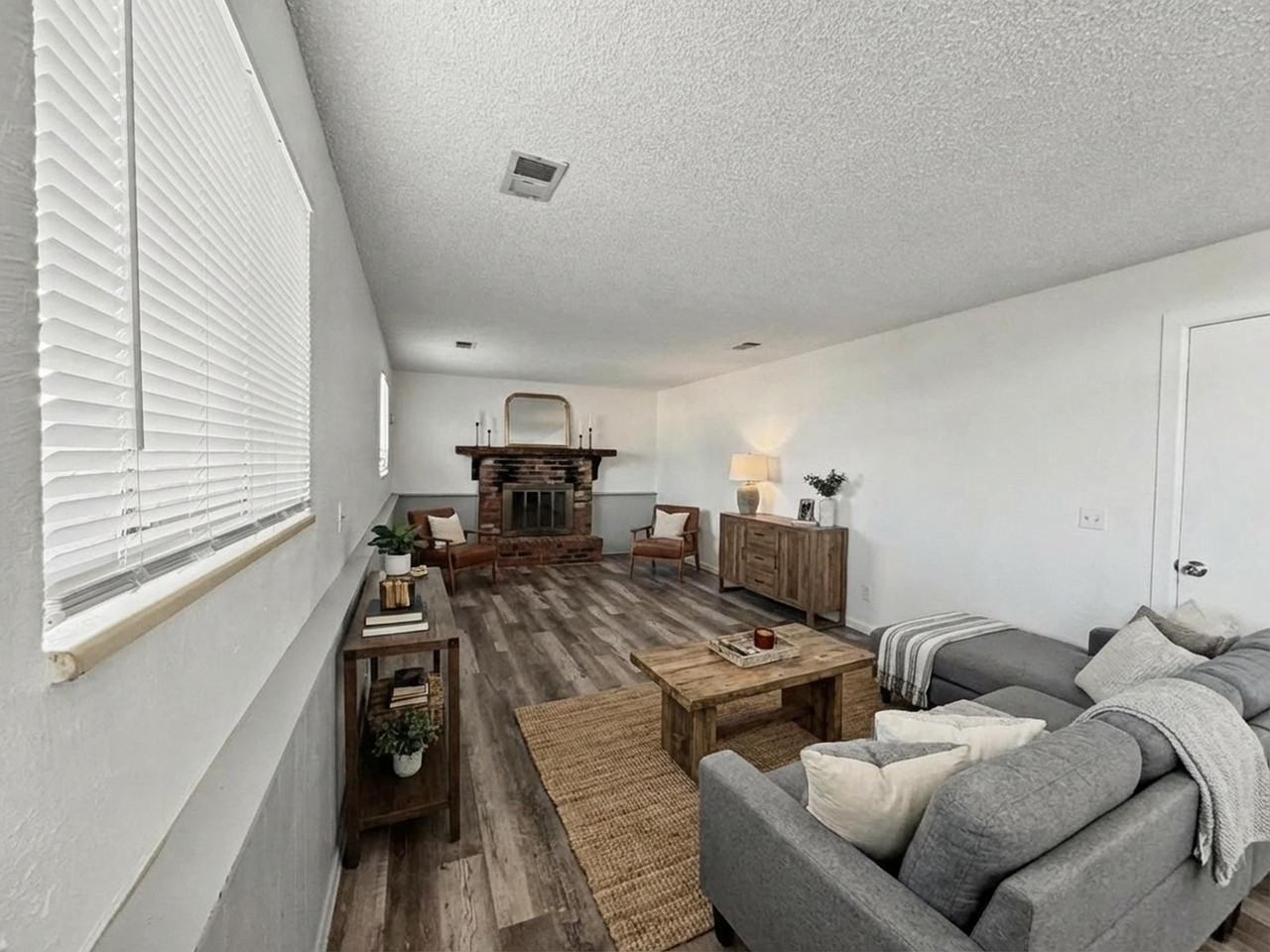 14515 E Oregon Dr - Photo 7 of 19