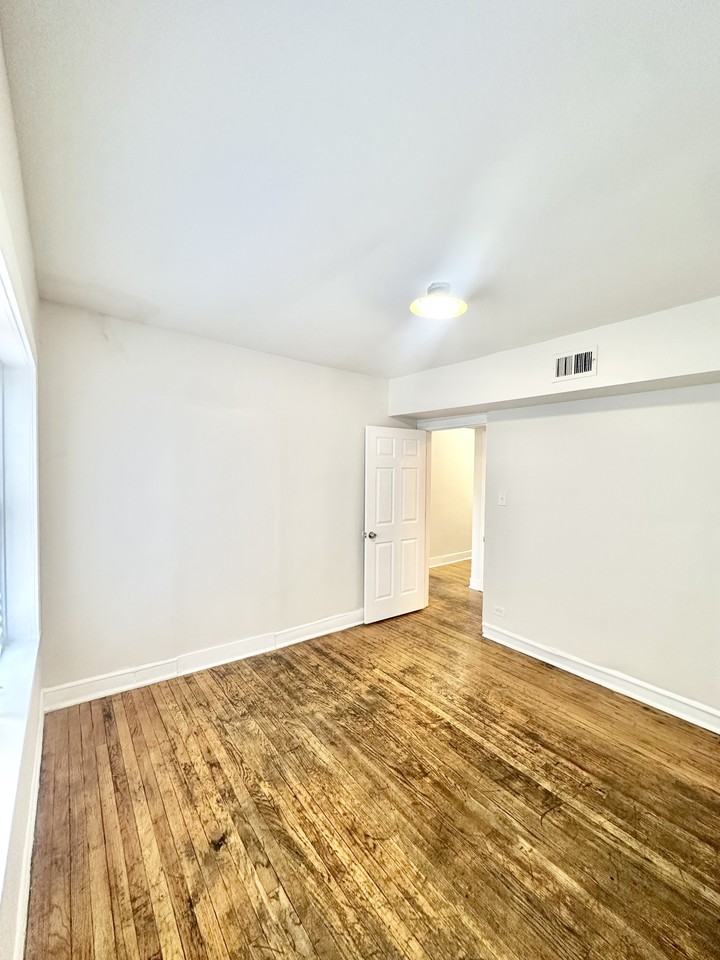 1331 N Lorel Ave #1 - Photo 5 of 11