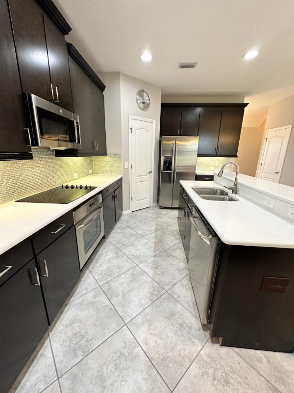 4941 Maple Park St - Photo 5 of 50