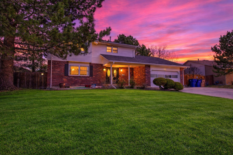 1000 Flint Way - Photo 2 of 49