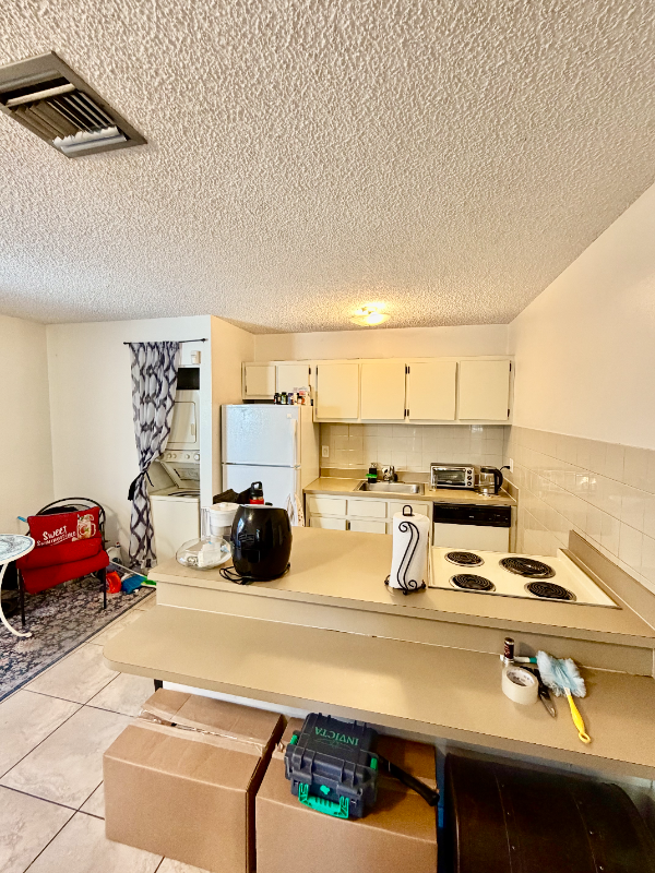 1768 My Pl - Photo 3 of 8