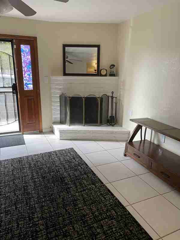 423 Colorado Ave #B - Photo 3 of 20