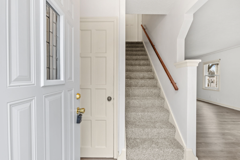 1936 N Park Ave - Photo 2 of 20