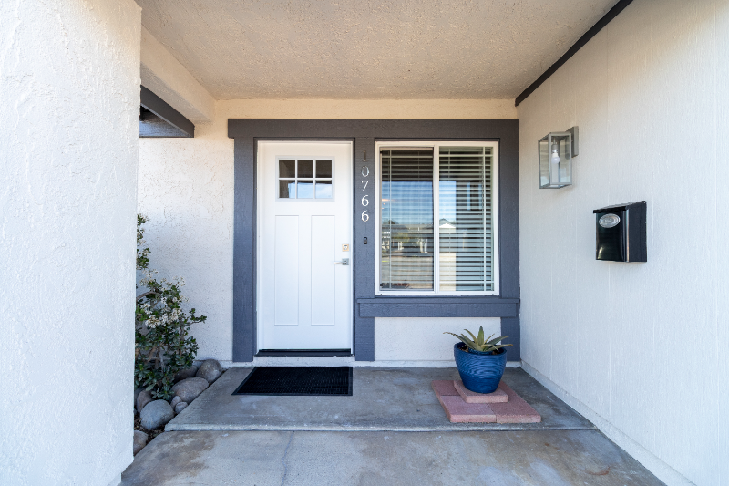 10766 Parkdale Ave - Photo 2 of 20