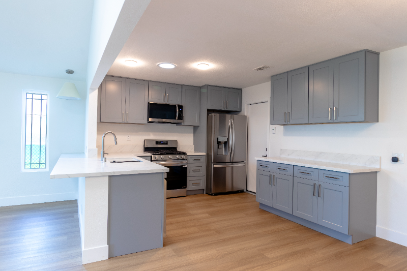 10766 Parkdale Ave - Photo 5 of 20