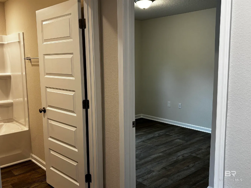 13668 Logan Pl - Photo 3 of 20