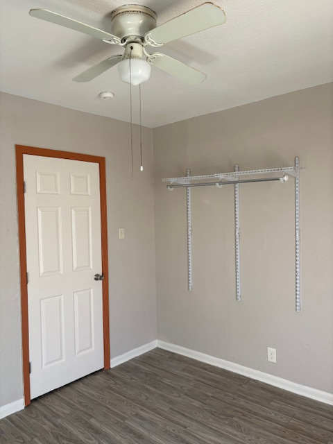 1016 Sunglo Dr #3 - Photo 6 of 7