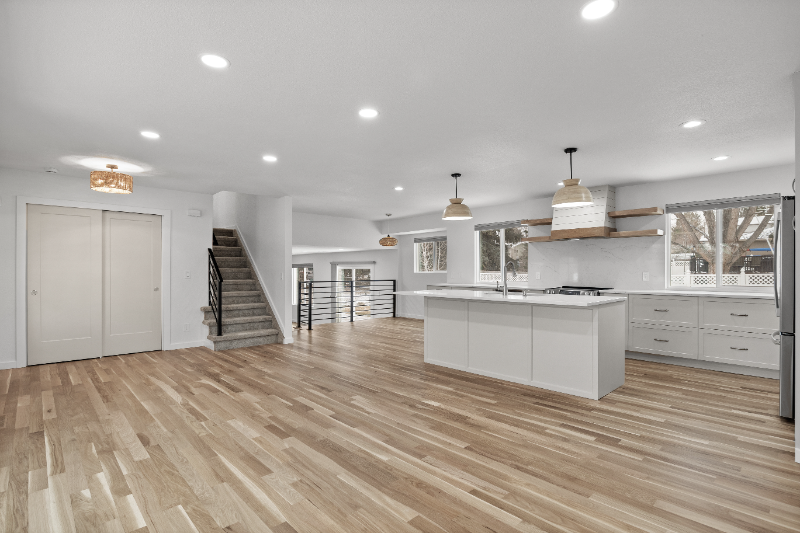 2967 Lakeshore Dr - Photo 6 of 15