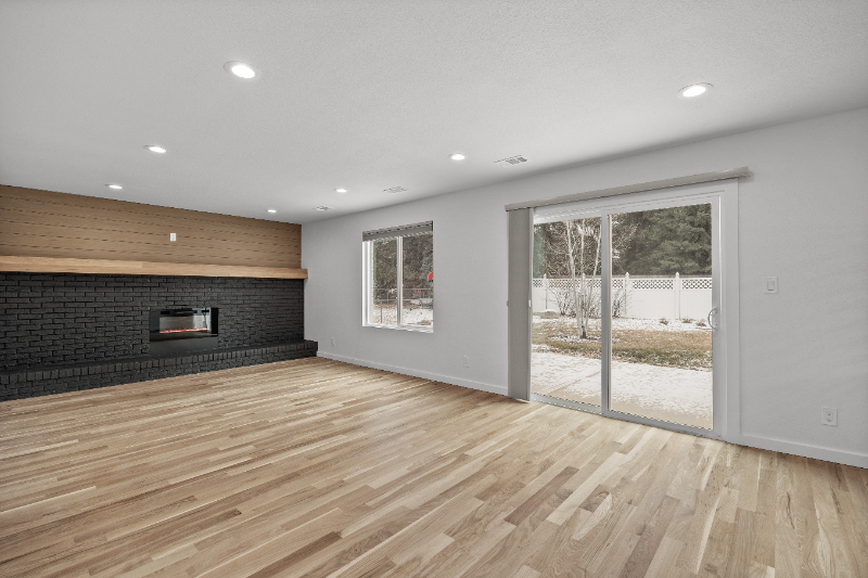 2967 Lakeshore Dr - Photo 7 of 15