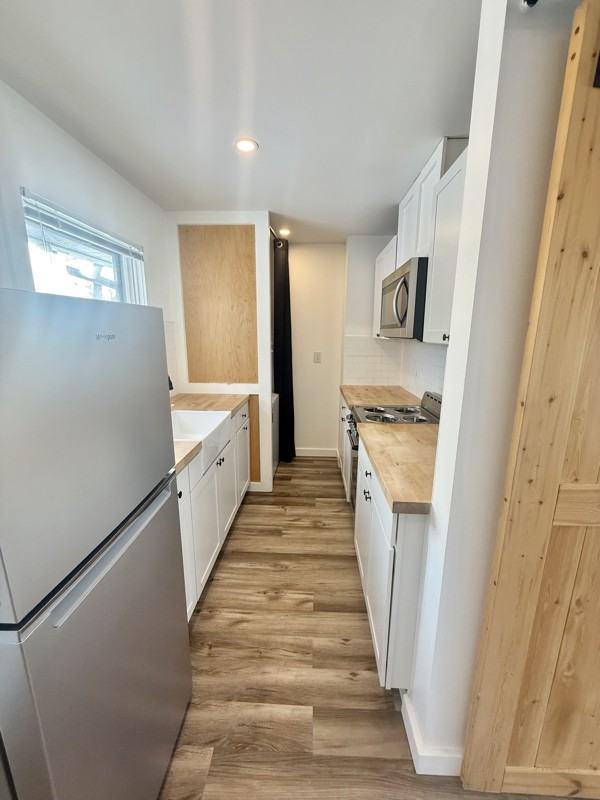 6 Marlyn Dr #C - Photo 2 of 13