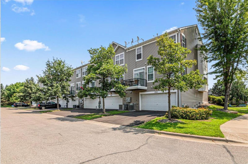 13915 Ironstone Ter Nw - Photo 3 of 3