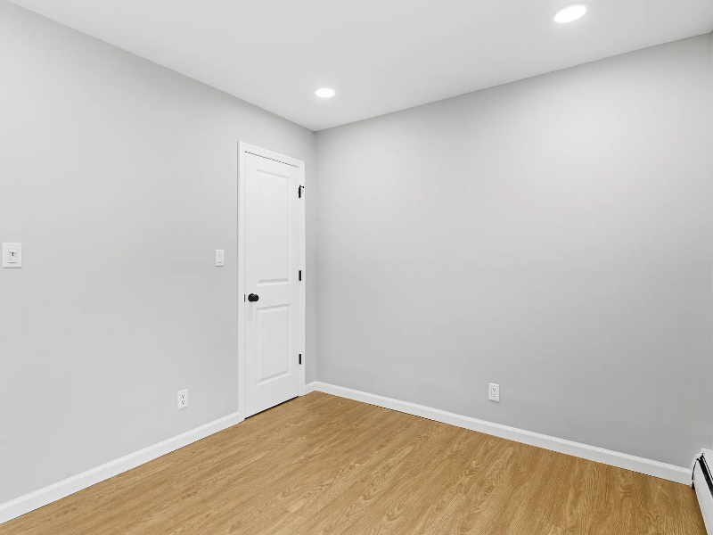 38 Dalton Pl #1 - Photo 3 of 20