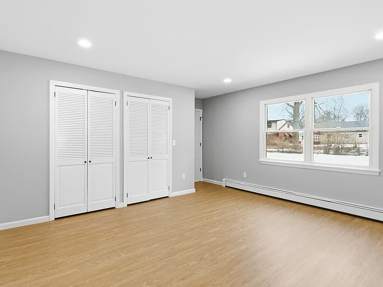 38 Dalton Pl #1 - Photo 5 of 20