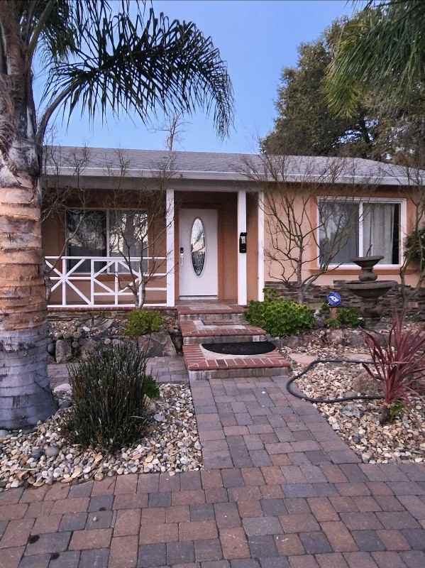 3 Simmons Ct - Photo 2 of 9