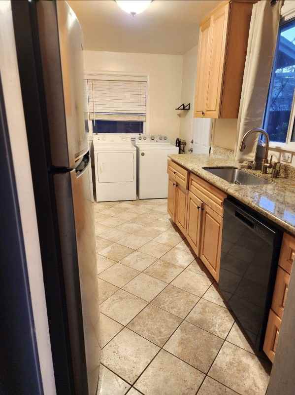 3 Simmons Ct - Photo 3 of 9