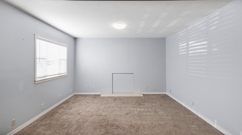 175 Alpine Dr - Photo 3 of 10