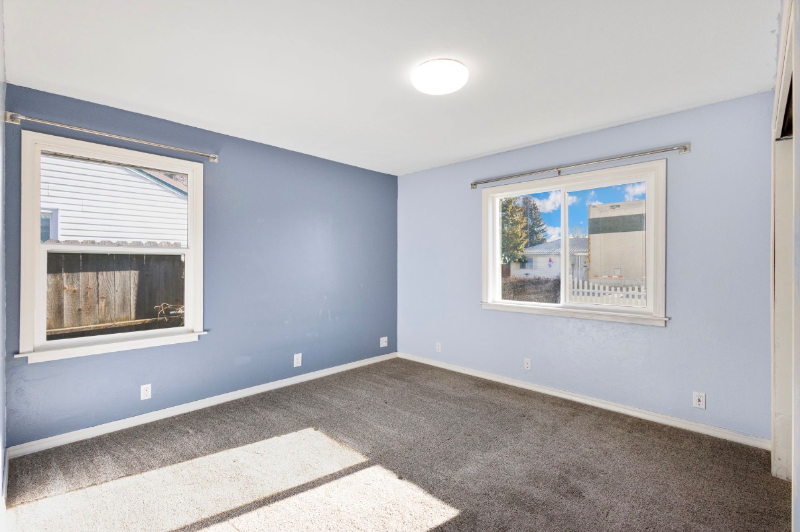 175 Alpine Dr - Photo 7 of 10