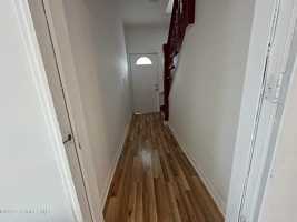 featured image of 1 Swan St