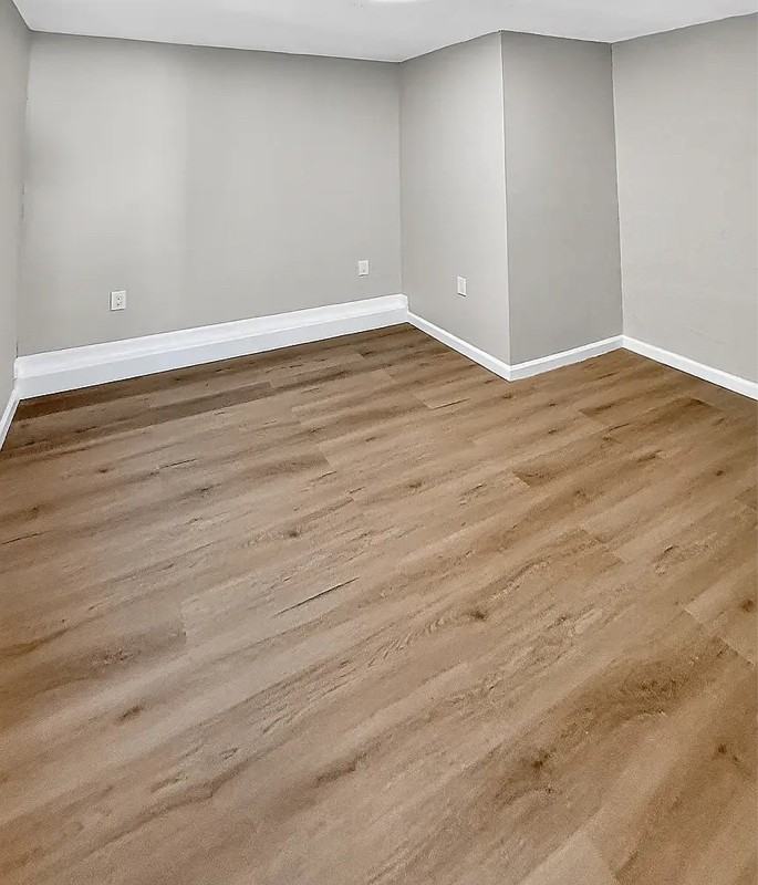 4483 Bond St - Photo 4 of 17