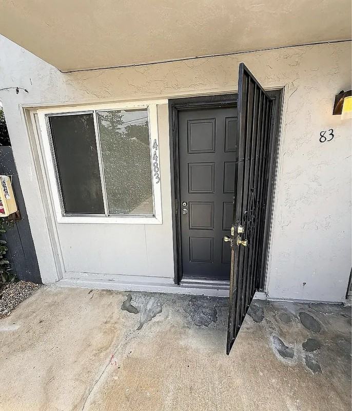 4483 Bond St - Photo 6 of 17