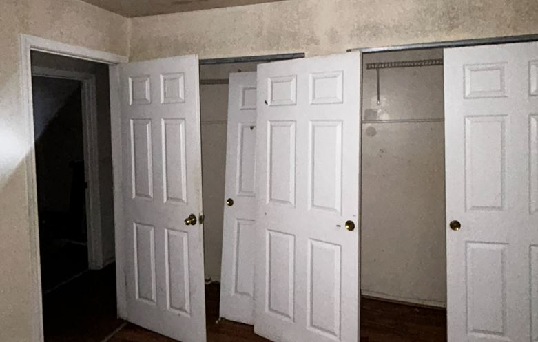 1920 Prior Dr - Photo 7 of 7