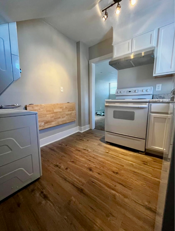 7313 Maple St #2 - Photo 7 of 16