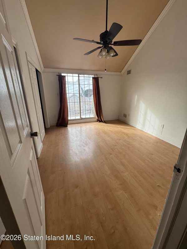 17 Maxi Ct - Photo 4 of 14