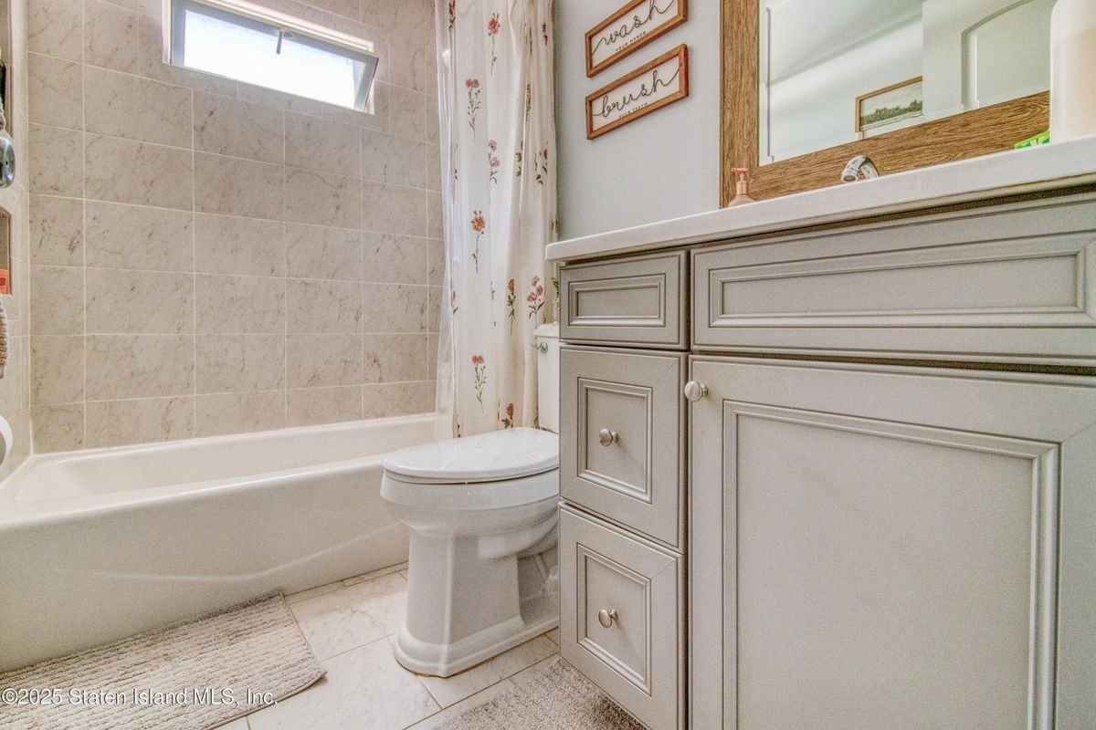 86 Clermont Pl - Photo 4 of 4