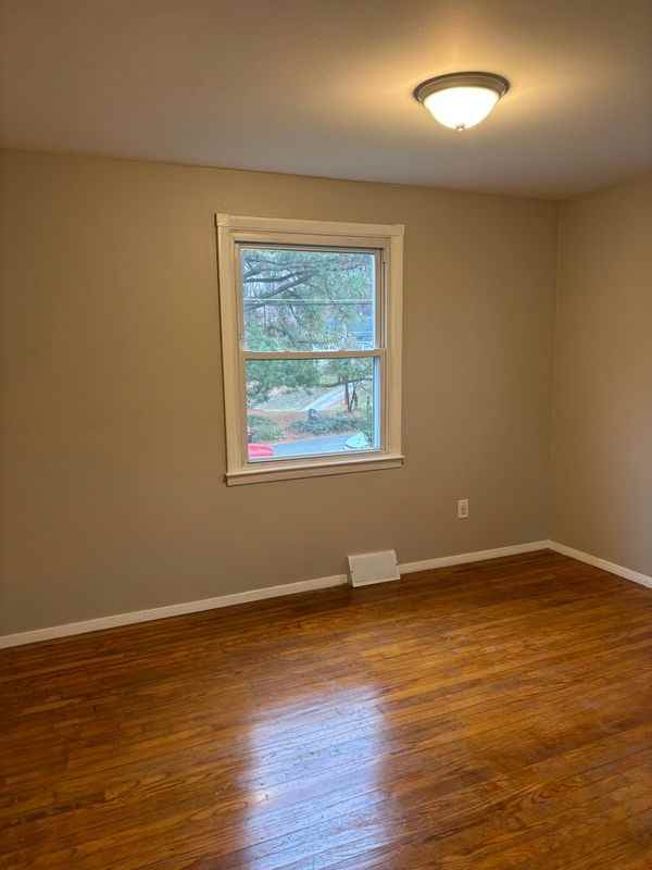 9702 Oakdale Ave - Photo 3 of 15