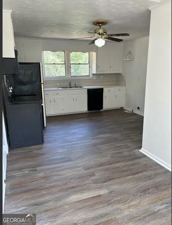 513 Center St - Photo 4 of 8