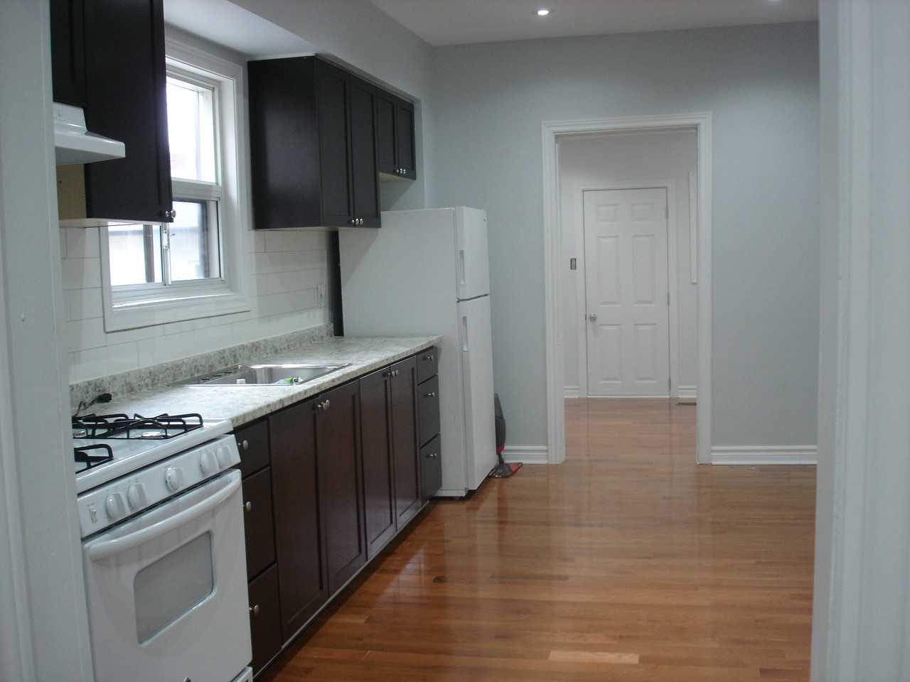 796 Ossington Avenue #1 - Photo 3 of 8