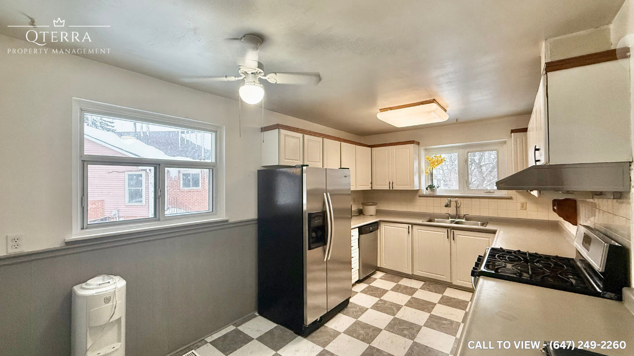 1-16 Judith Crescent, Brampton, Ontario L6S 3J4 - Photo 2 of 10